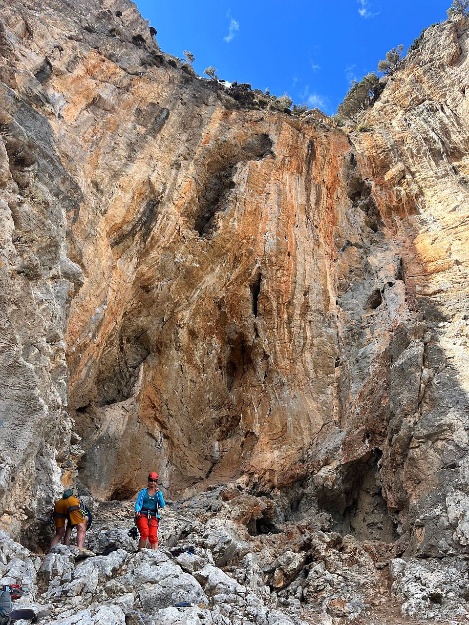 Kliknutm zavete okno.